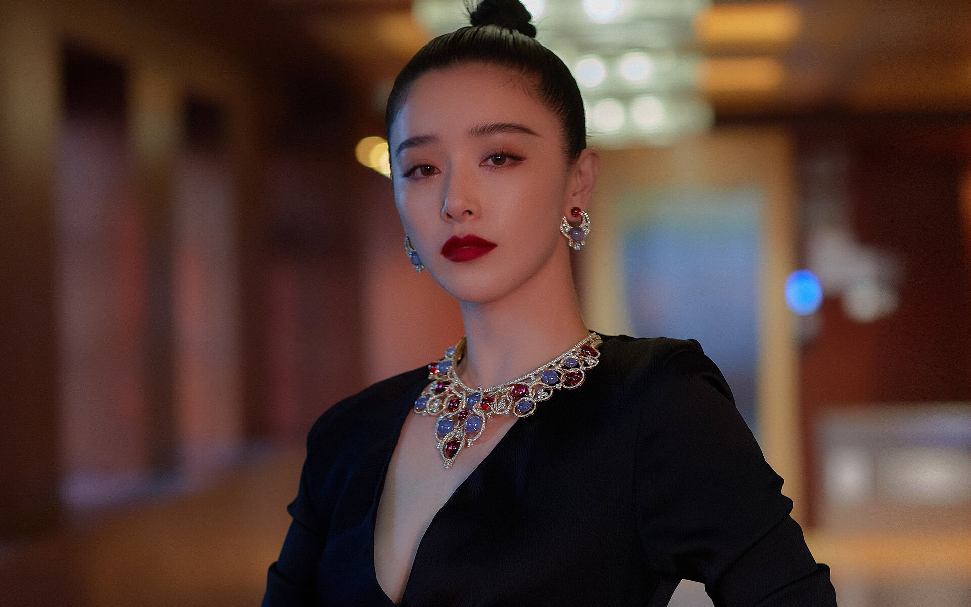 南安普顿国脚受伤，球队深陷伤病危机，南安普顿走出的球星