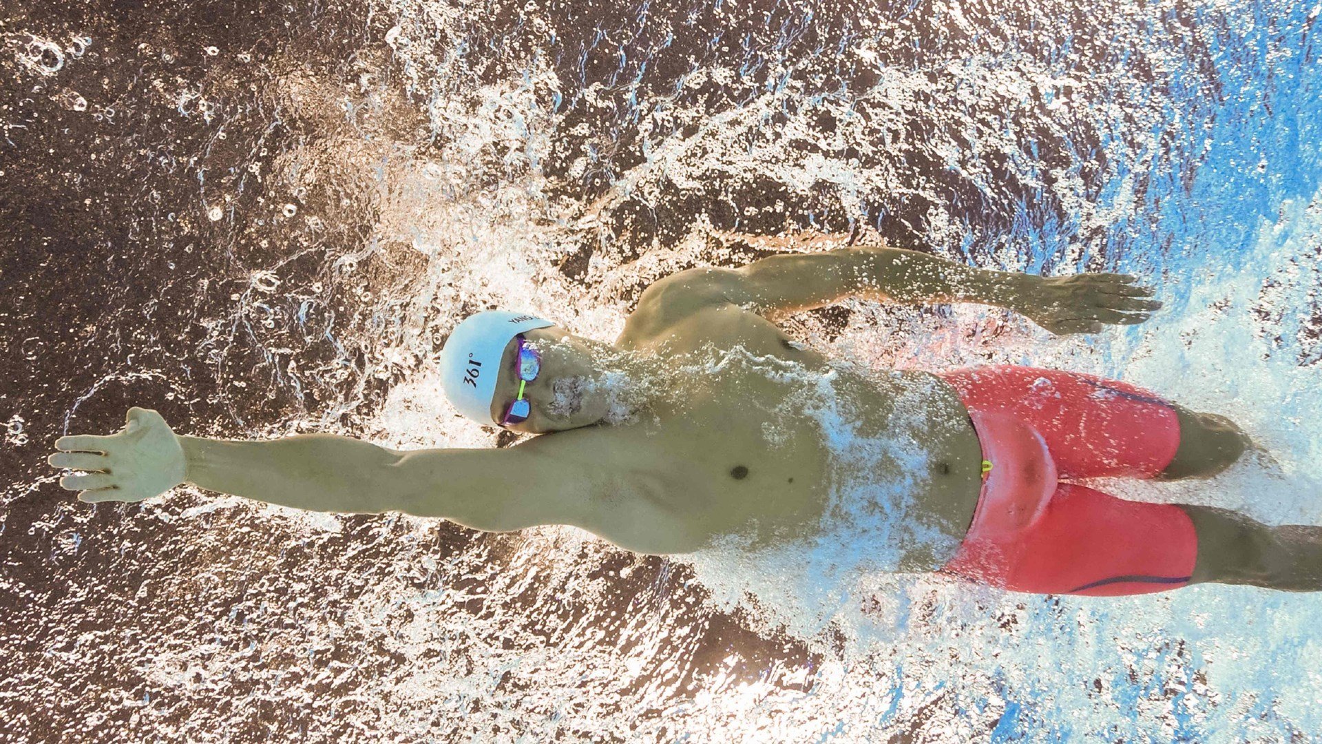 乐鱼体育app下载地址-库里：“远距离投篮”成全联盟的核心战术！，库里投球最远在哪里